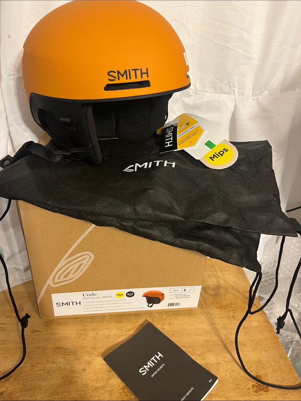 SMITH Matte Sunrise Matte Orange Snow Helmet with Black Accents Adult Small